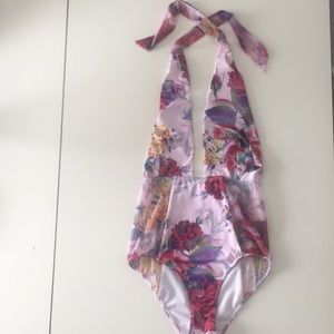 Private Arts/Love Culture- Halter Swimsuit